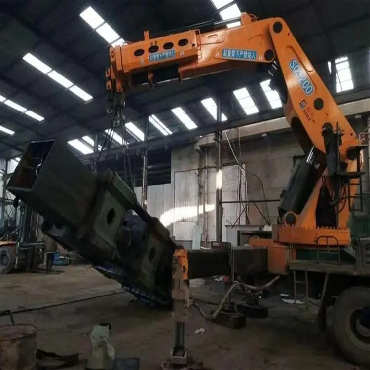 宁海县200吨折臂吊出租