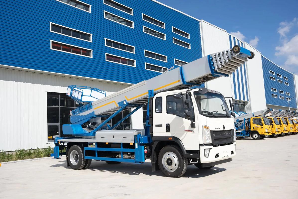 宁海县出租云梯车高空作业车 建筑垃圾搬运