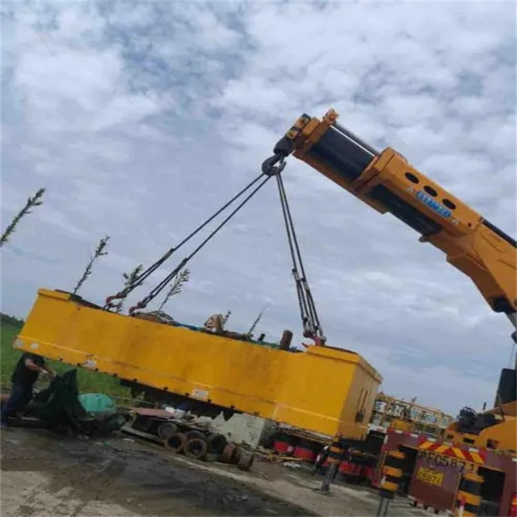 宁海县随车吊吊集装箱怎么吊